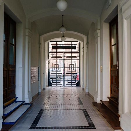 French Touch: Romantyczny Apartament W Kamienicy Warszawa Eksteriør bilde